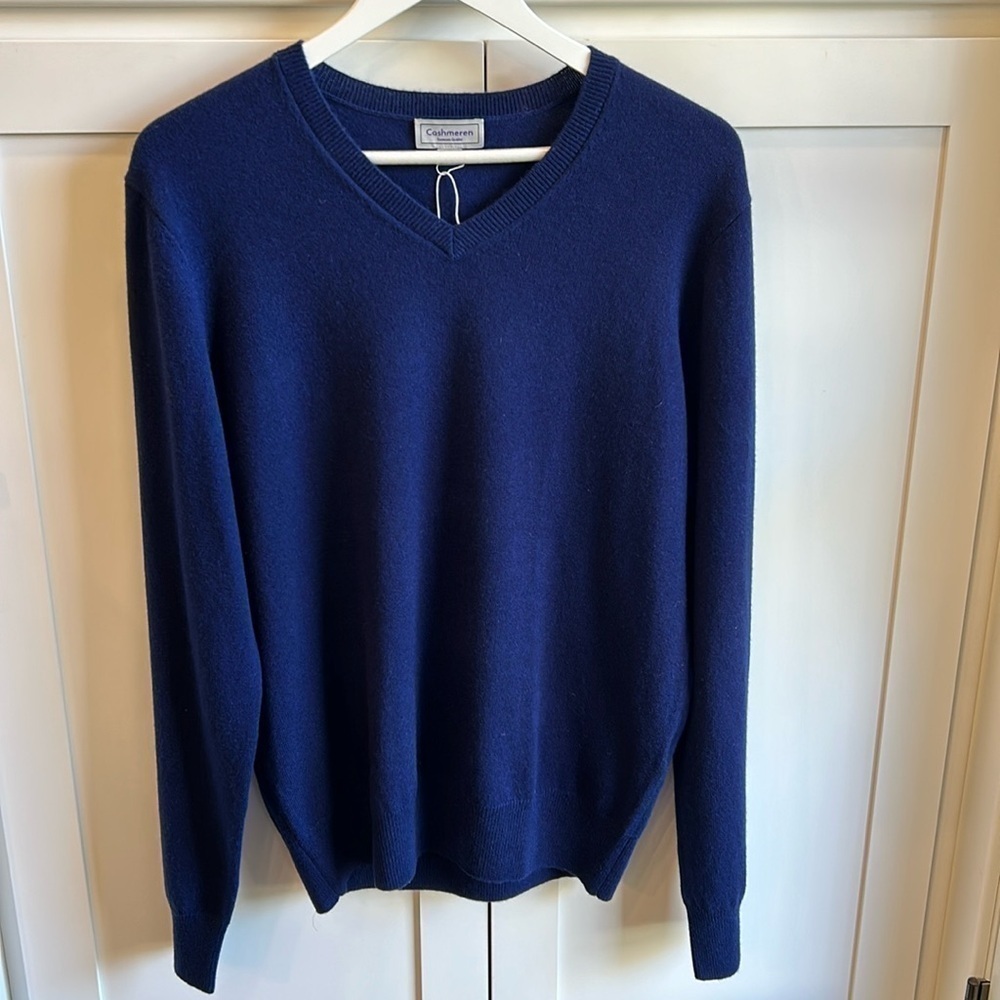 Cashmeren Premium Quality Men’s Large Navy 100% Cashmere Sweater V-Neck‎ NWT